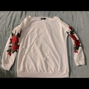 White distressed rose embroidered sleeve size L NW